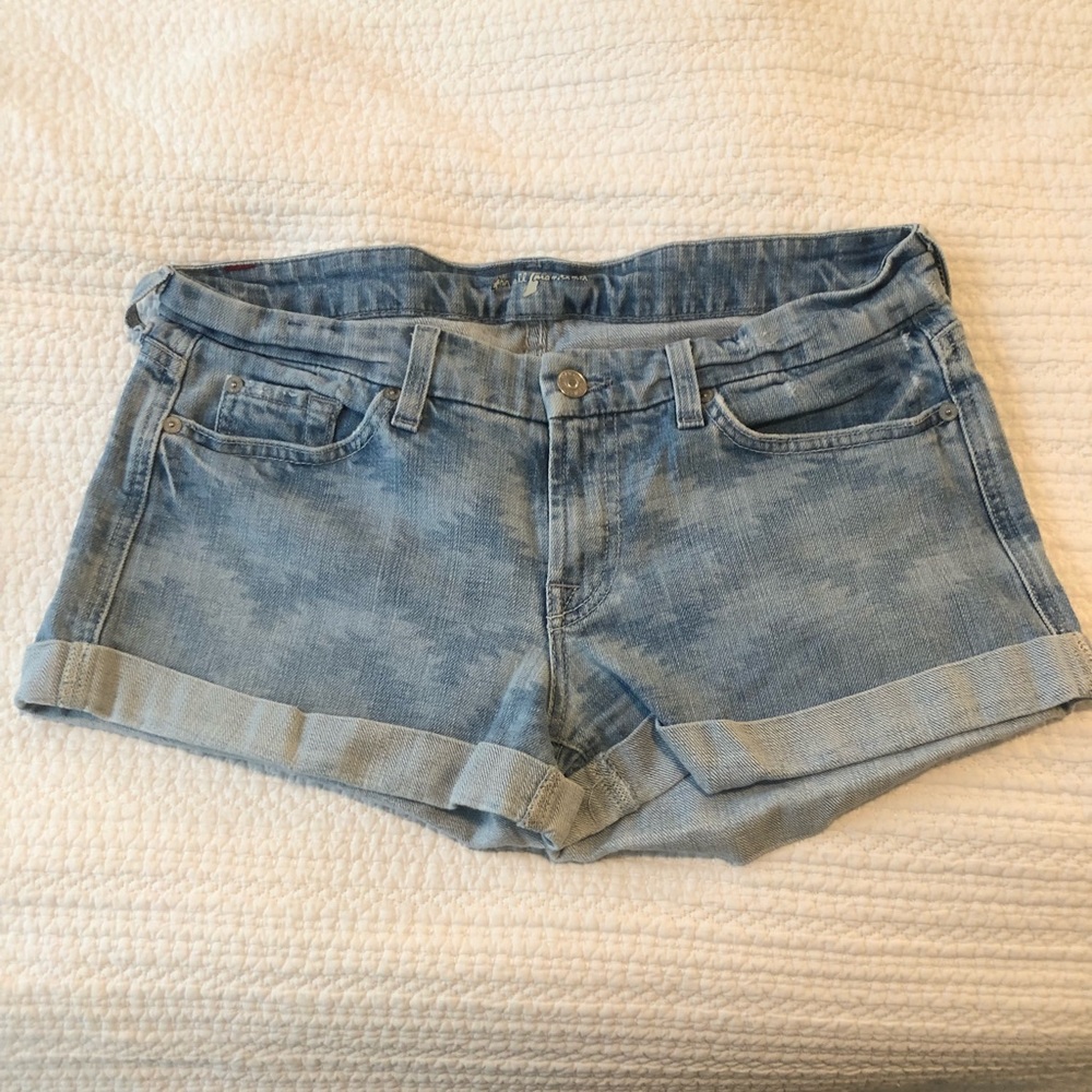 7 for all mankind cuffed light jean shorts